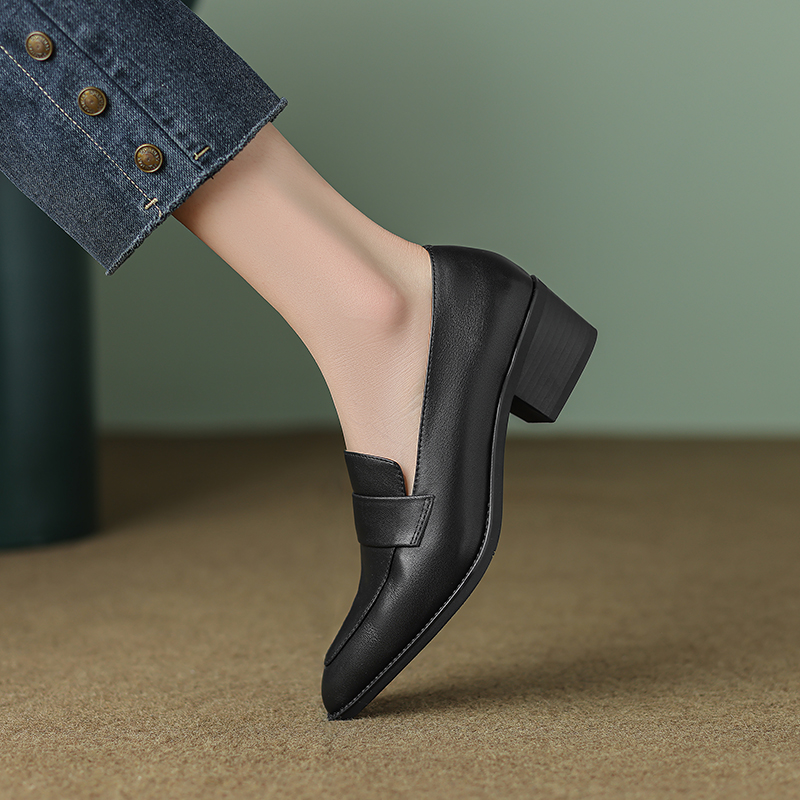 Women's Minimalist Pointed Toe Slip-On Shoes with Chunky Mid Heel - Style k.html